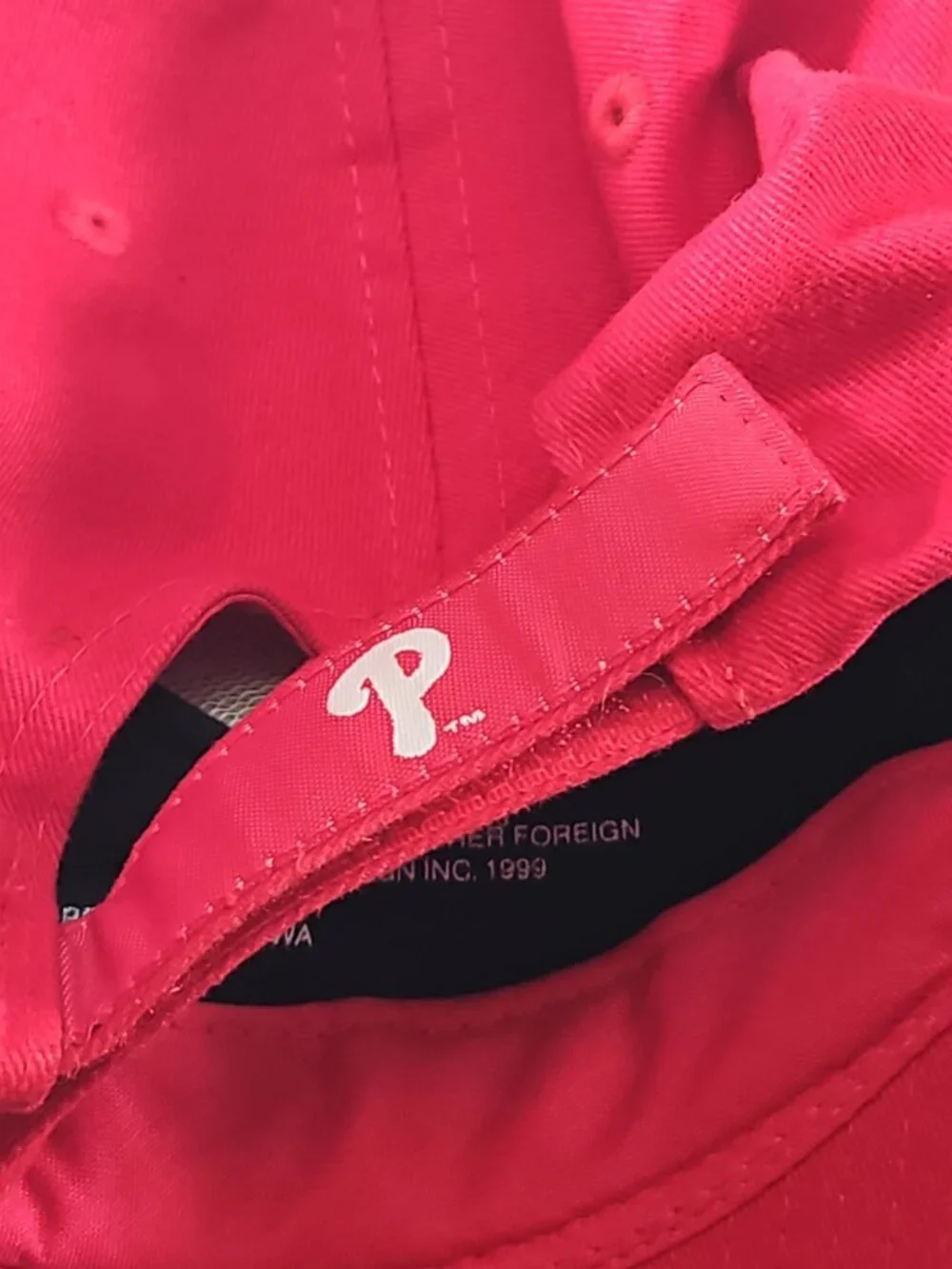 Philadelphia Phillies Lightwear Light-Up Hat Adjustable Hook and Loop Design Red